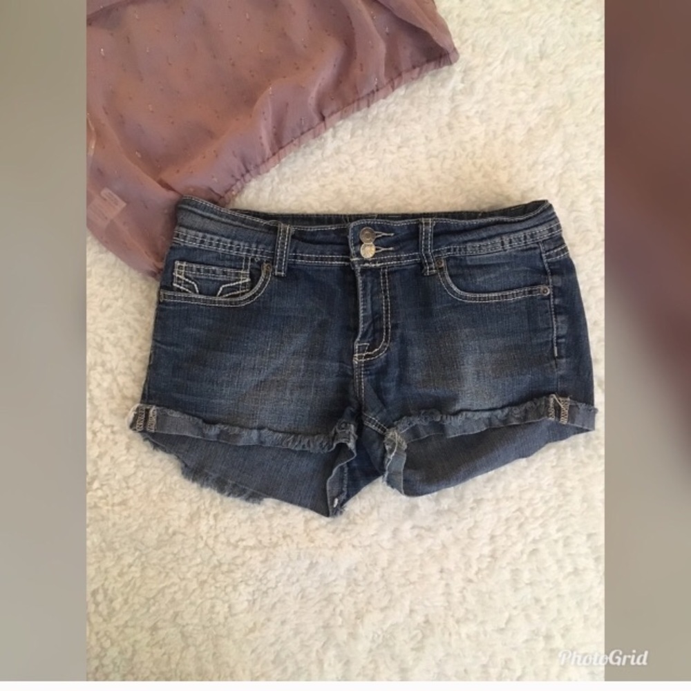 ✨Bundle for $1 ✨ Vigold Jean Shorts